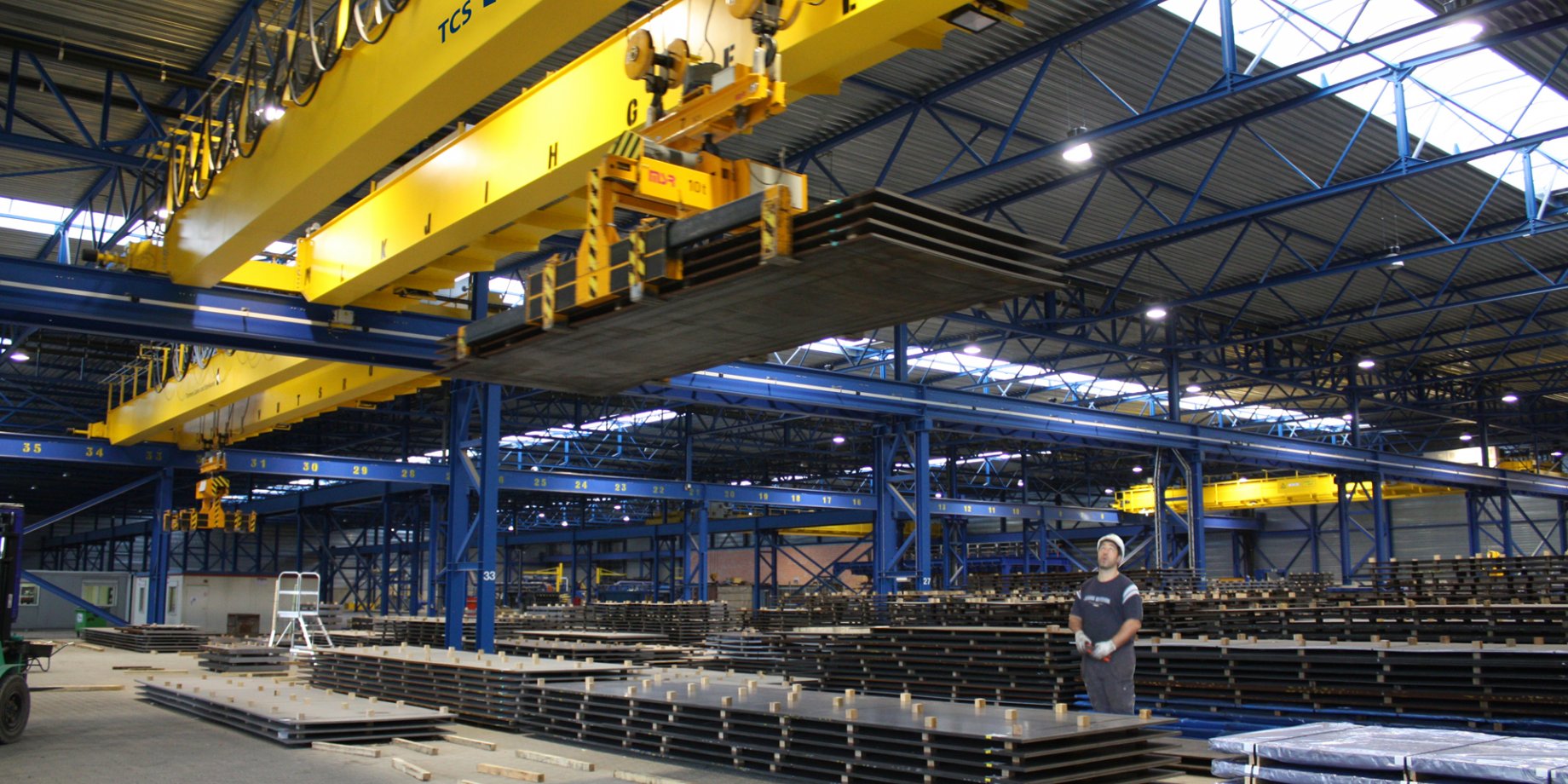 warehouses_Production Units_Proces cranes_Vosta